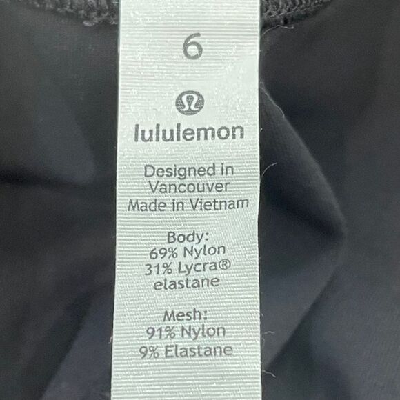 Lululemon Mesh Panel Cropped Capri Leggings - Picture 3 of 3